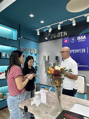 Ka Powhirihia e Power te Kairangi Hoera o Iran a Rawiri Mo nga Korero Whakaho...